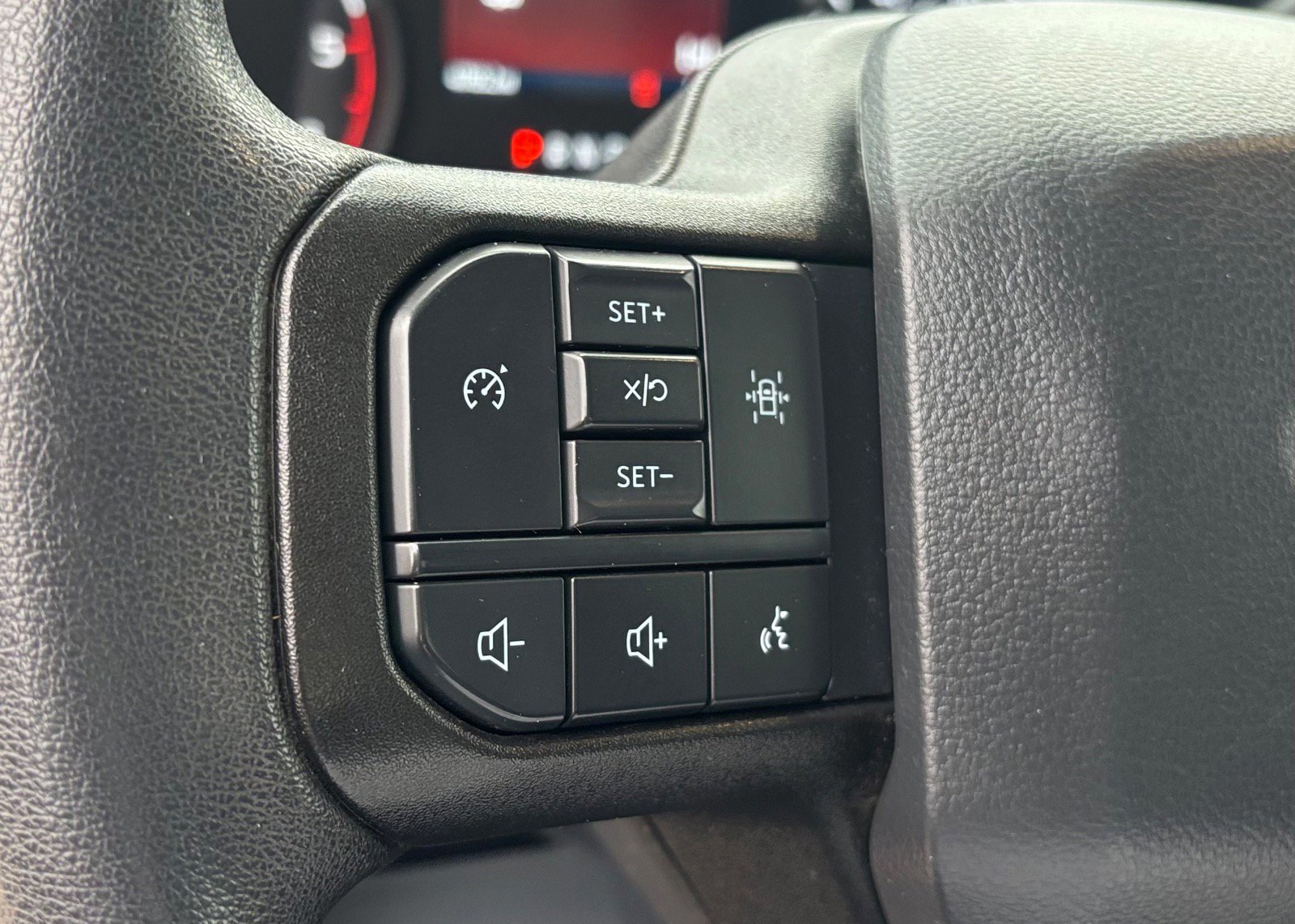 Certified 2024 Ford F350 XLT w/ XLT Value Package image 33