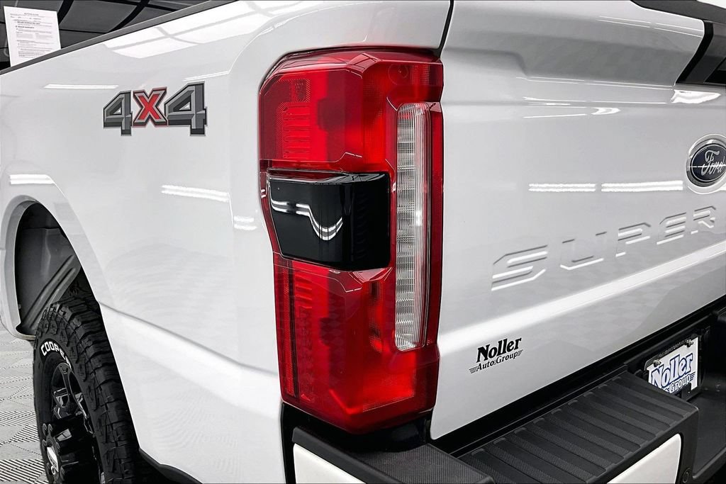 Certified 2025 Ford F350 XL w/ STX Appearance Package AWD/4WD image 27