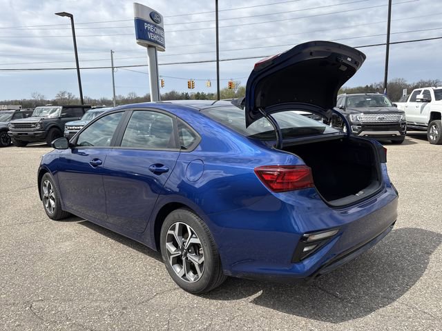 Used 2021 Kia Forte LXS FWD image 19
