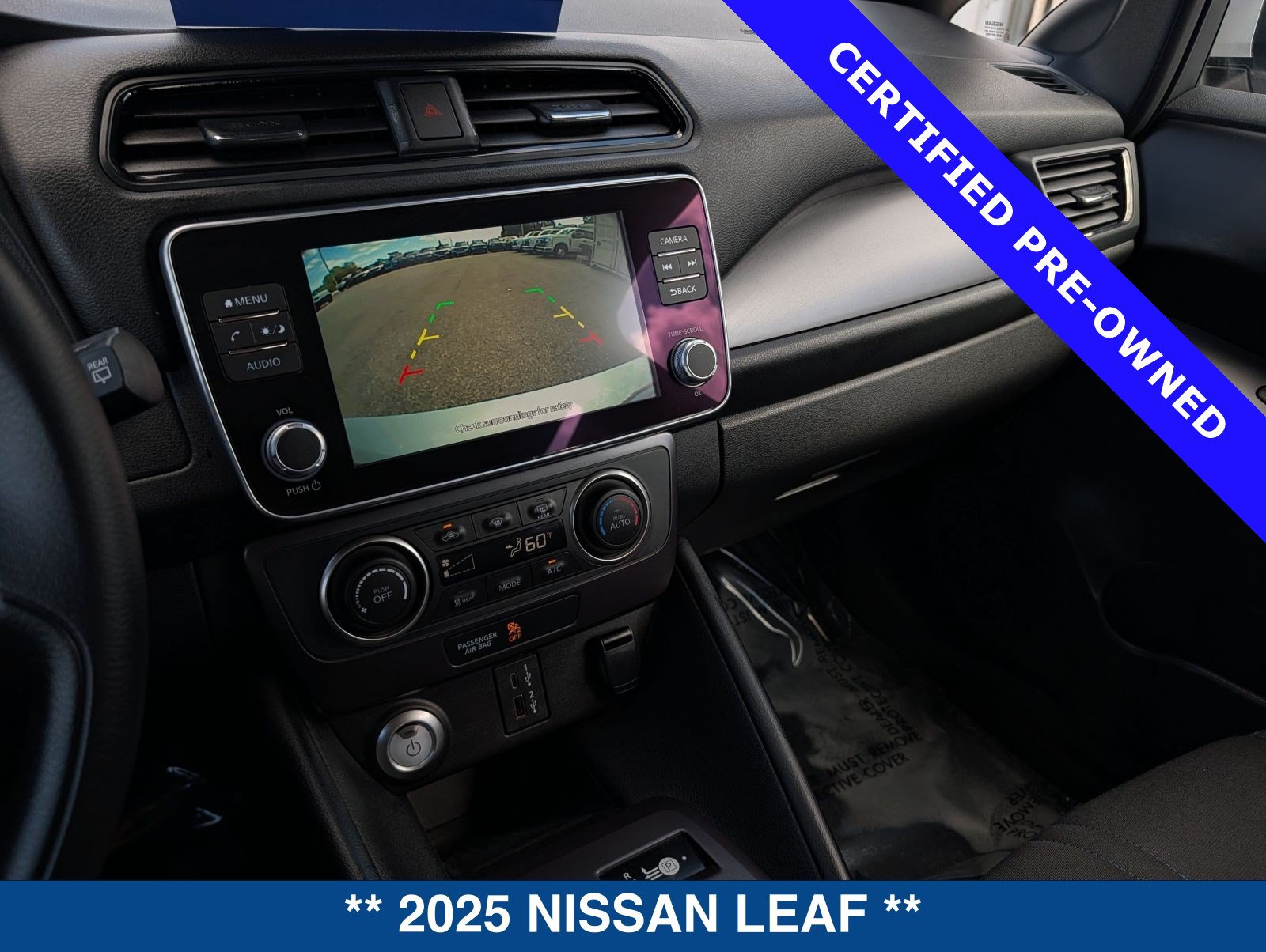Used 2025 Nissan Leaf S FWD image 29