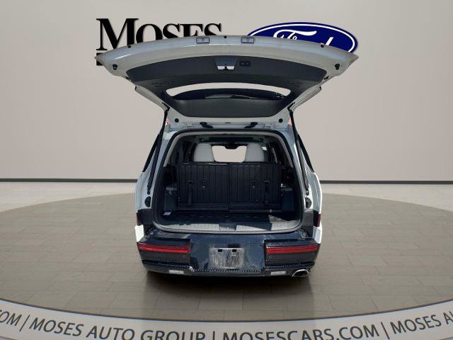 Used 2024 Hyundai Santa Fe Calligraphy AWD/4WD image 9