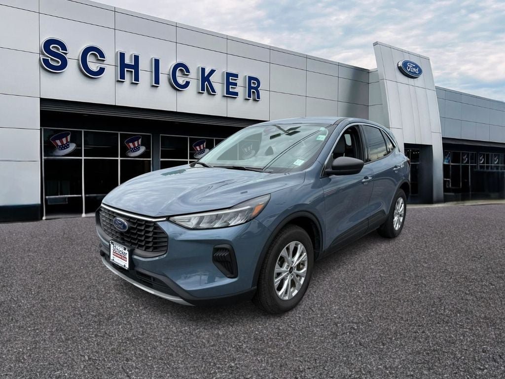 Certified 2023 Ford Escape Active AWD/4WD image 4