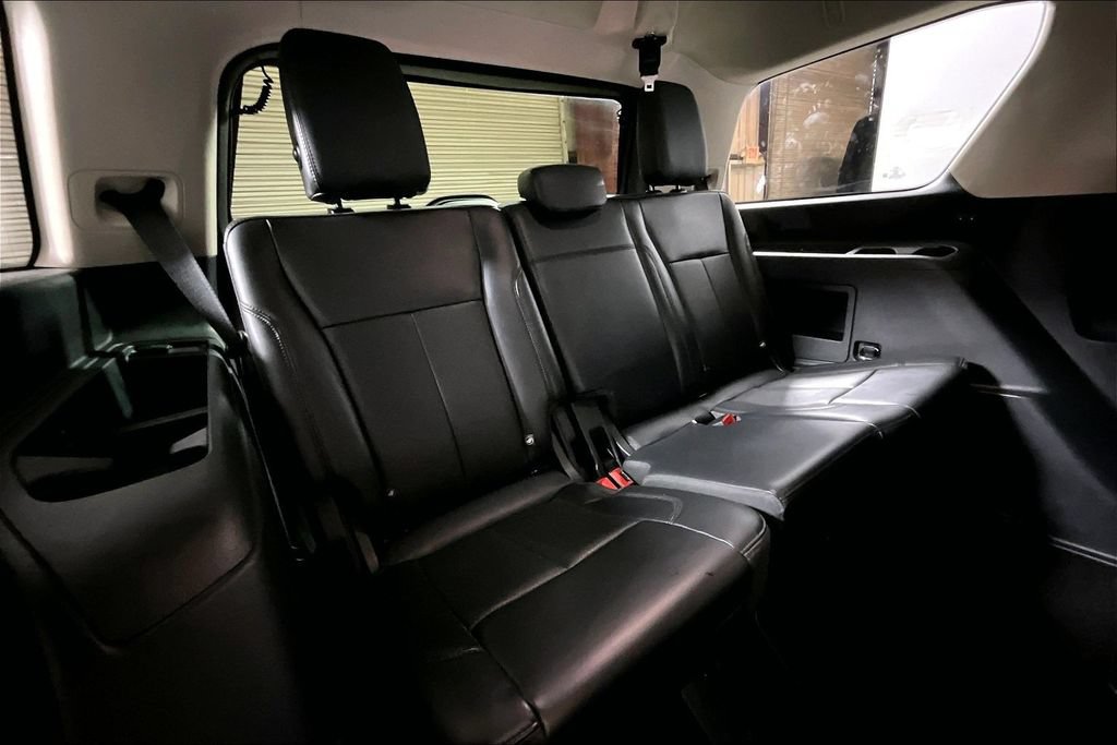 Certified 2022 Ford Expedition XLT RWD image 23