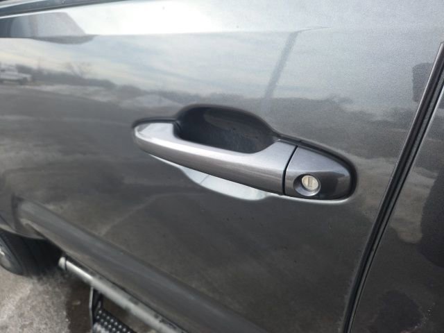 Used 2022 Toyota Tacoma SR image 16