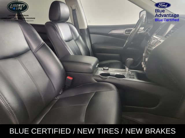 Used 2017 Nissan Pathfinder SL w/ SL Premium Package AWD/4WD image 18