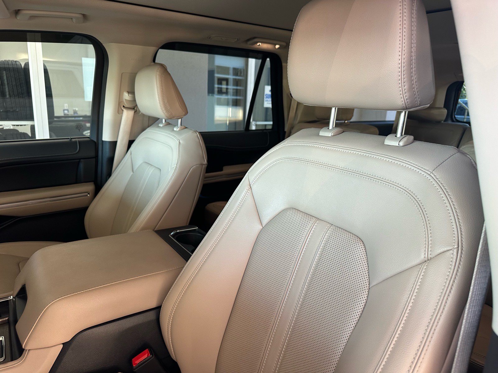 Certified 2024 Ford Expedition Max Limited AWD/4WD image 20