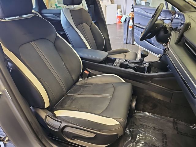 Used 2025 Kia K5 GT-Line w/ GT-Line Premium Package FWD image 10