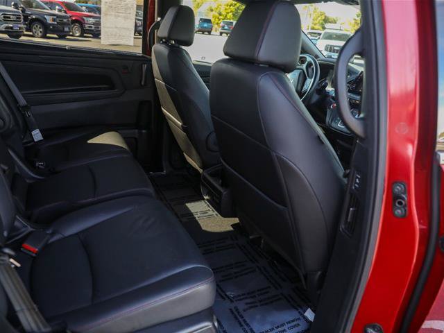 Used 2023 Honda Odyssey Sport image 32