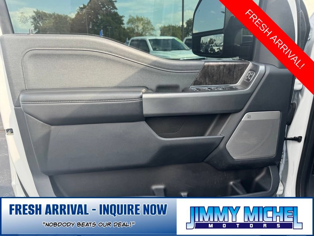 Certified 2023 Ford F250 Lariat w/ Lariat Ultimate Package AWD/4WD image 2