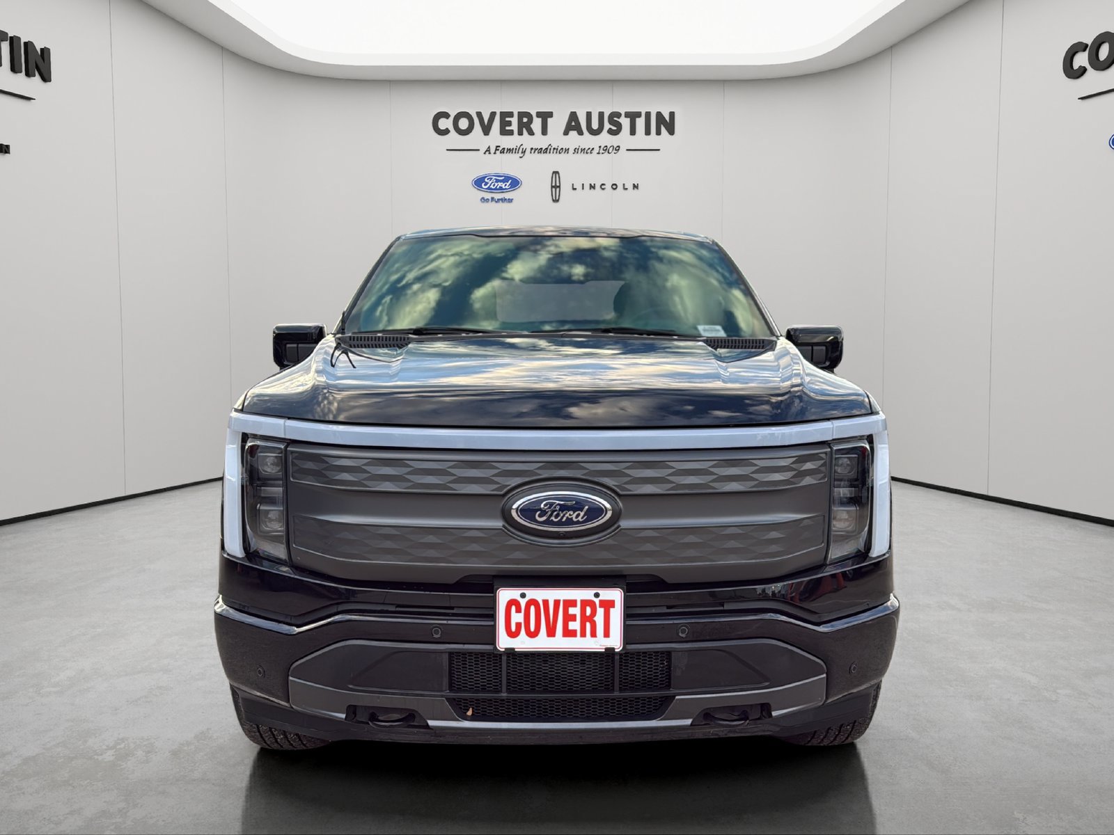 Certified 2023 Ford F150 Lightning Lariat w/ Equipment Group 511A High AWD/4WD image 8