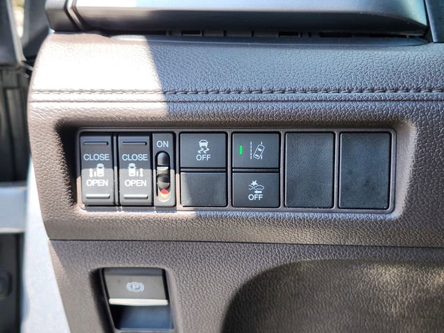 Used 2019 Honda Odyssey EX image 24