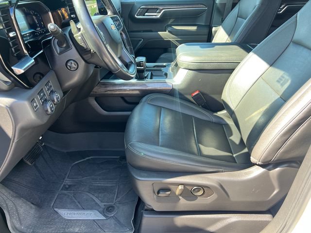 Used 2023 Chevrolet Silverado 1500 LTZ AWD/4WD image 26