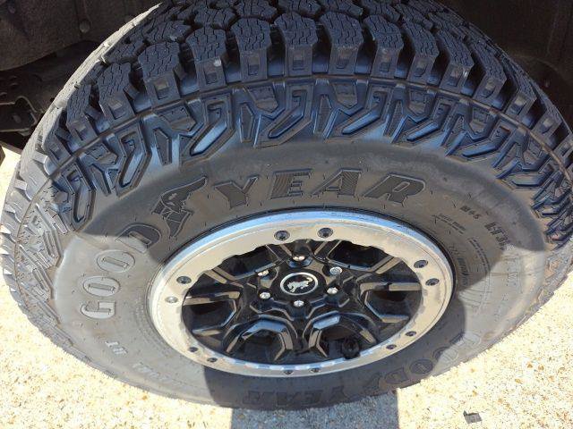 Certified 2022 Ford Bronco Big Bend w/ Sasquatch Package AWD/4WD image 19