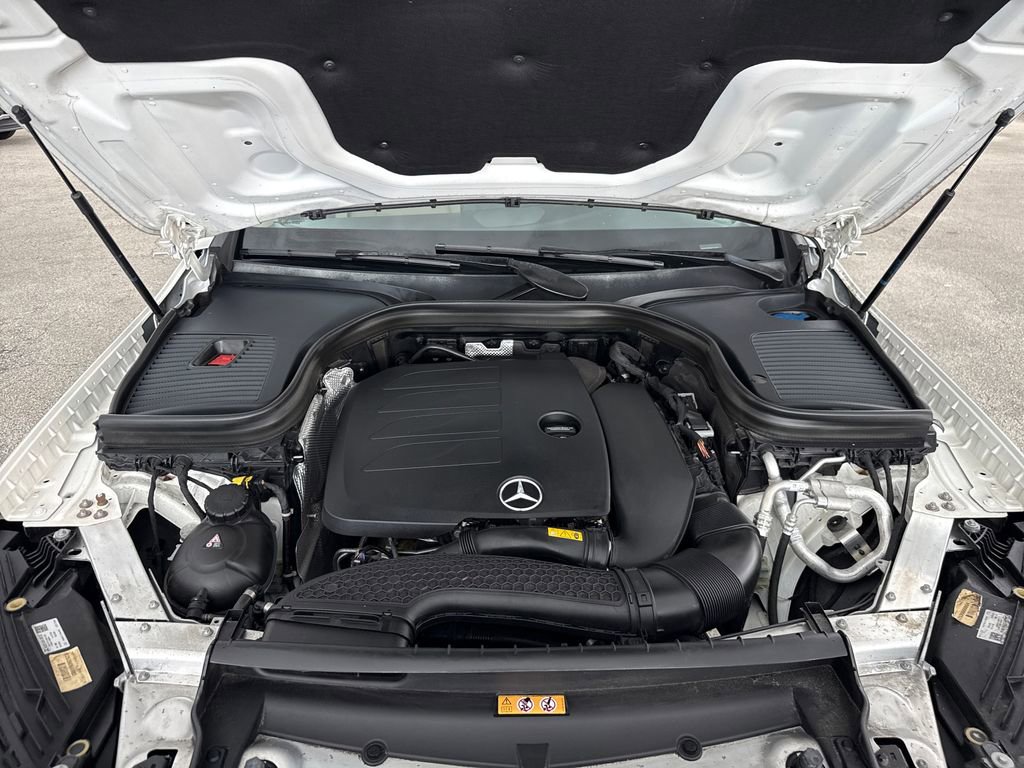 Used 2022 Mercedes-Benz GLC 300 4MATIC image 26
