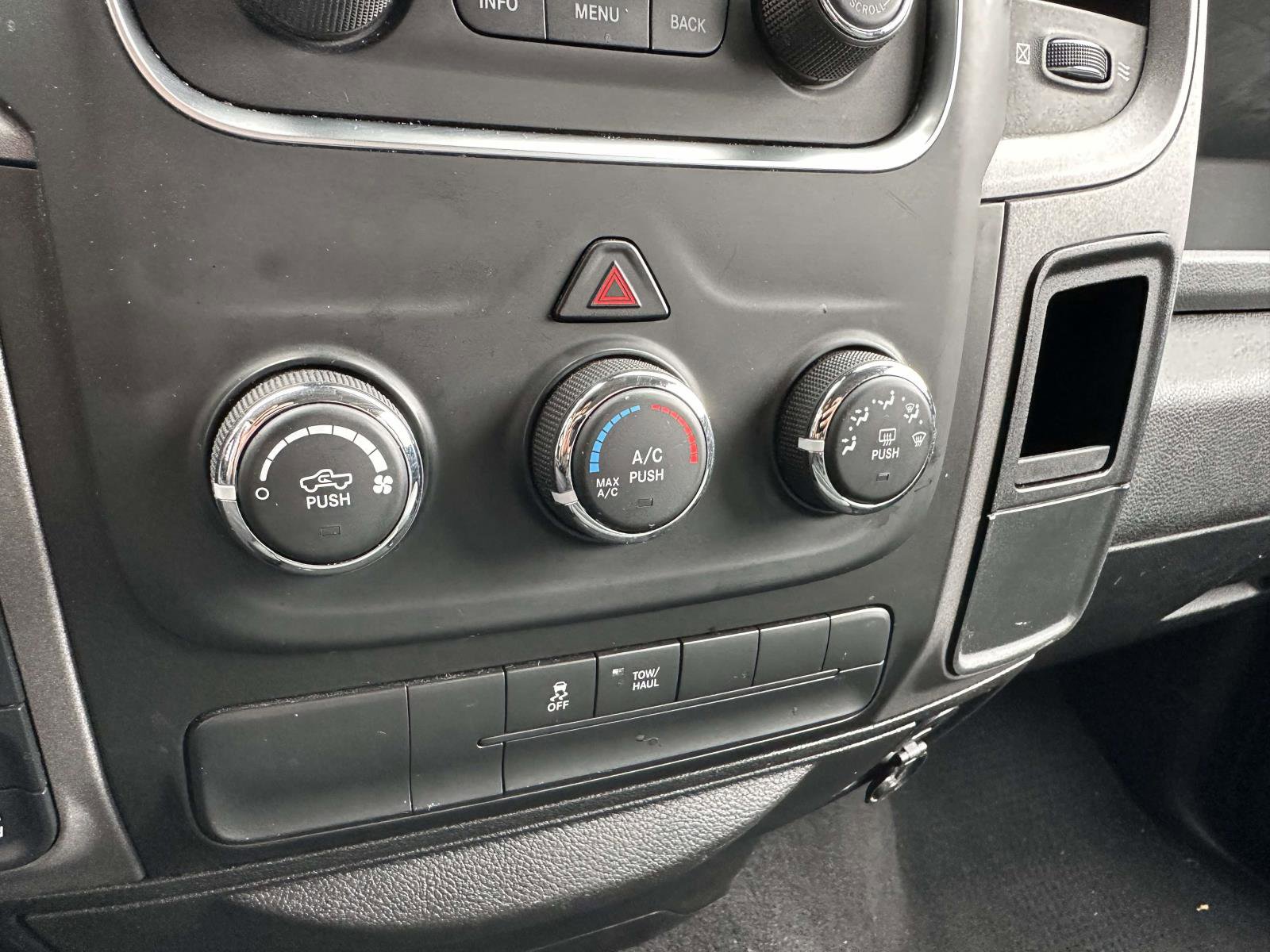 Used 2019 RAM 1500 Classic Tradesman AWD/4WD image 21