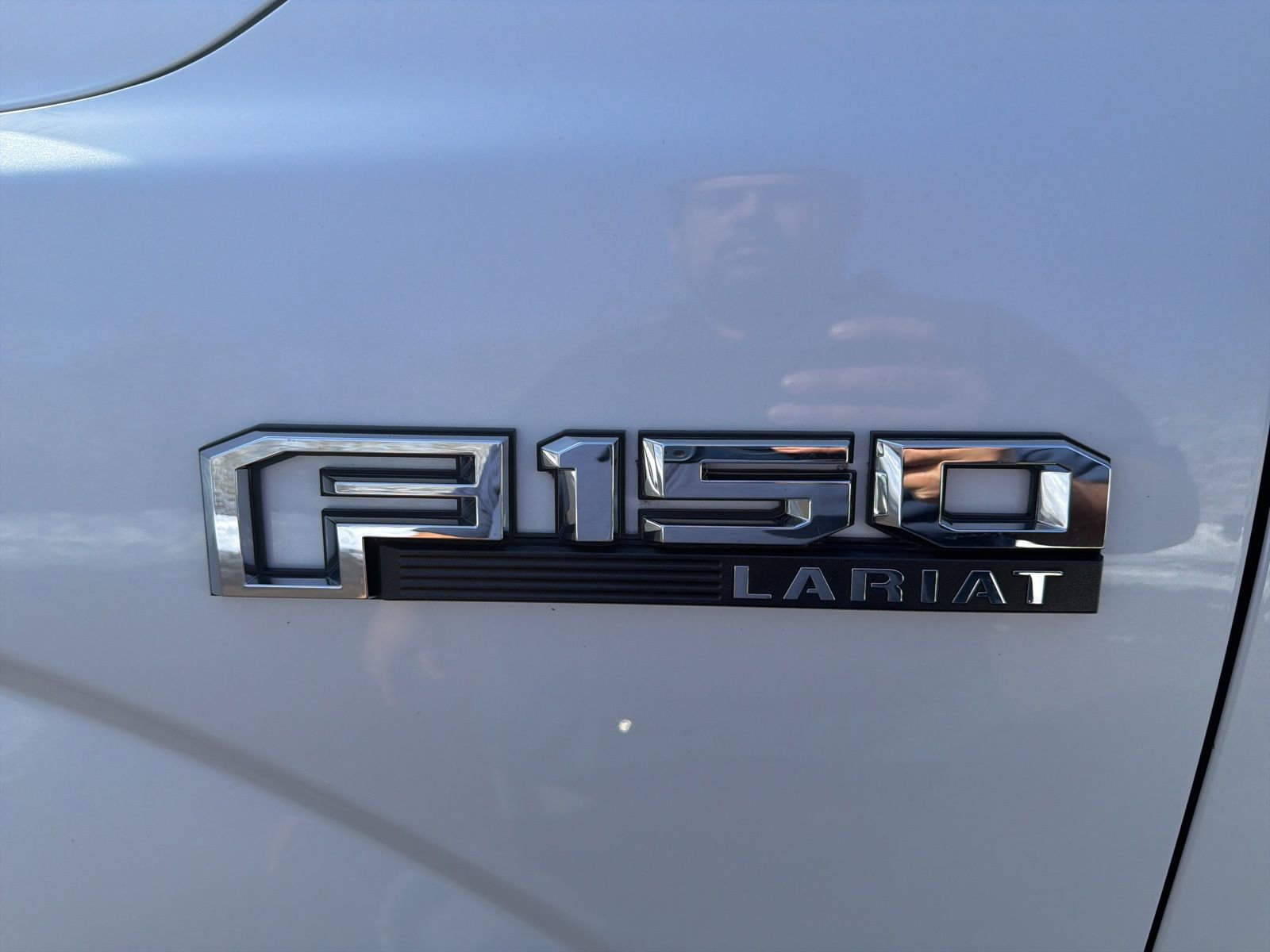 Certified 2017 Ford F150 Lariat w/ Equipment Group 502A Luxury image 11