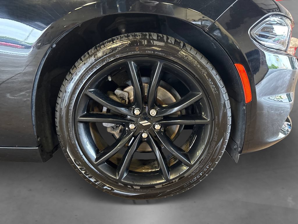 Used 2018 Dodge Charger SXT Plus w/ Quick Order Package 29J RWD image 21