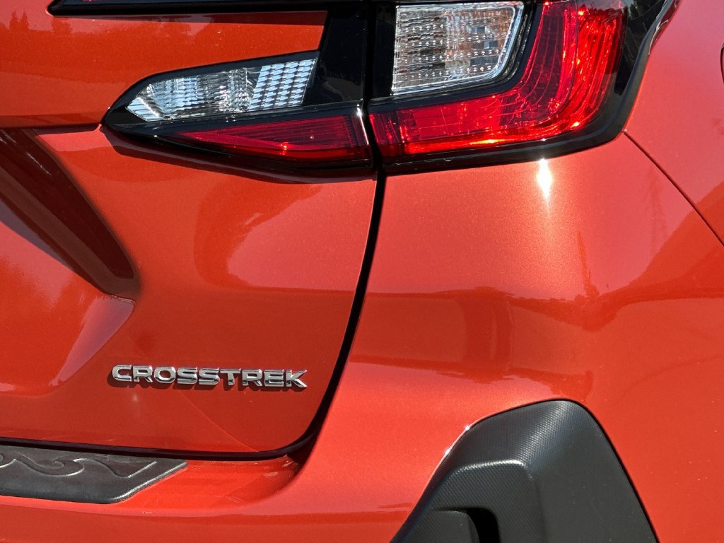 Used 2024 Subaru Crosstrek 2.0i Premium AWD/4WD image 25