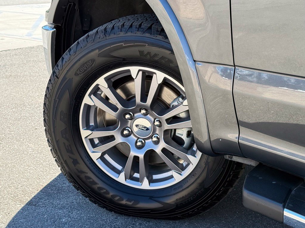 Certified 2019 Ford F150 Lariat w/ Equipment Group 501A Mid AWD/4WD image 20