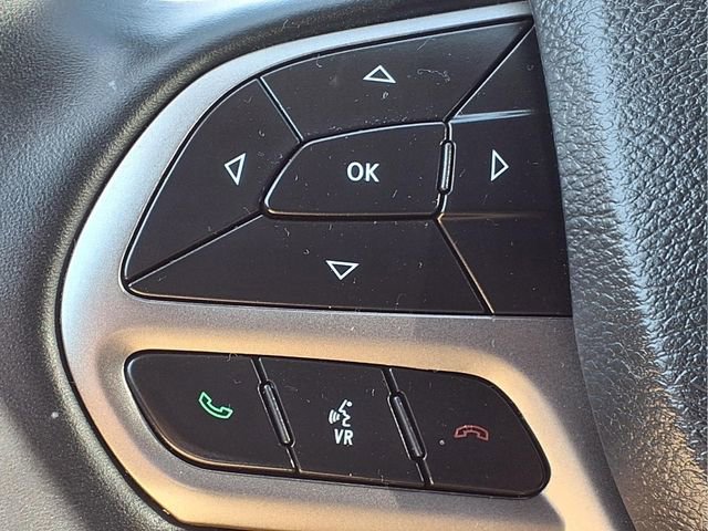 Used 2019 Jeep Cherokee Limited AWD/4WD image 19