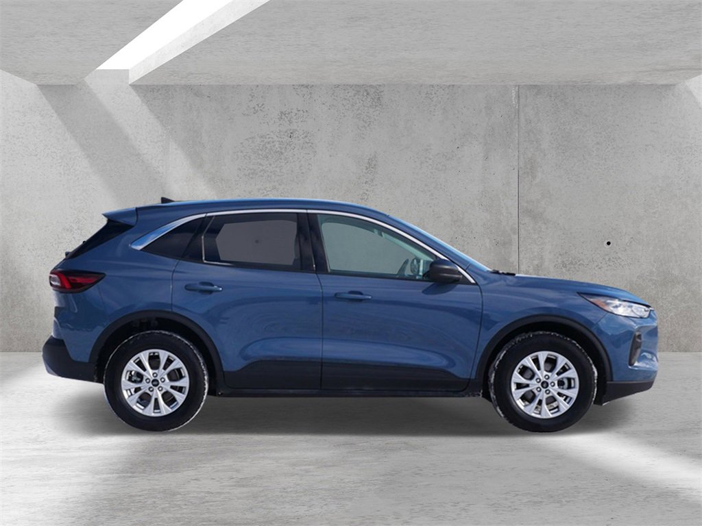 Certified 2023 Ford Escape Active image 2