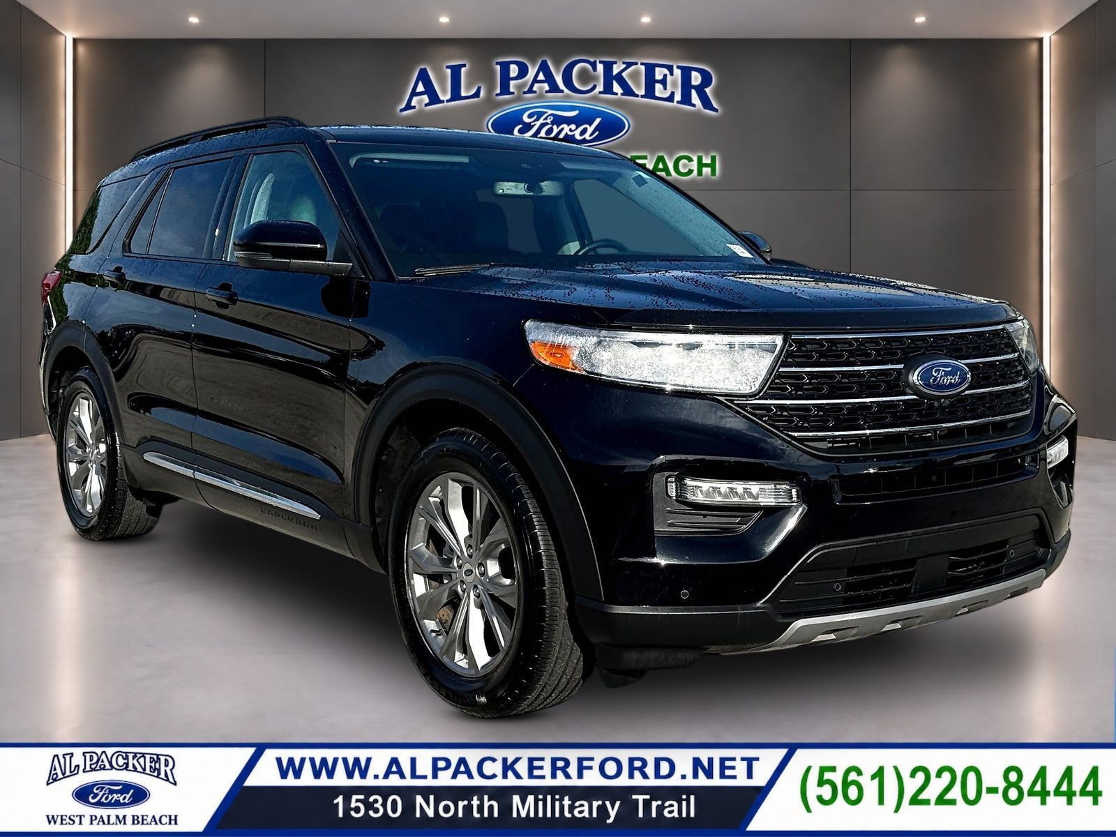 Certified 2023 Ford Explorer XLT w/ Equipment Group 202A RWD image 3