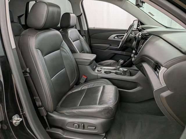 Used 2020 Chevrolet Traverse LT w/ LT Premium Package AWD/4WD image 25