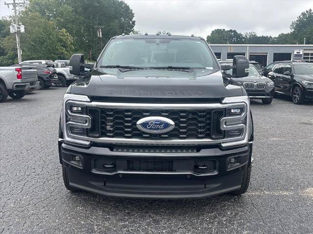 Certified 2025 Ford F450 Platinum w/ FX4 Off-Road Package AWD/4WD image 2