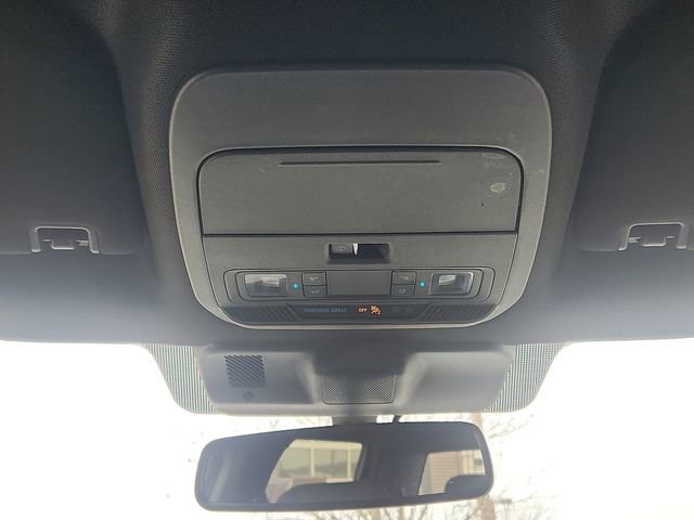 Certified 2022 Ford F150 XLT w/ Equipment Group 302A High image 19