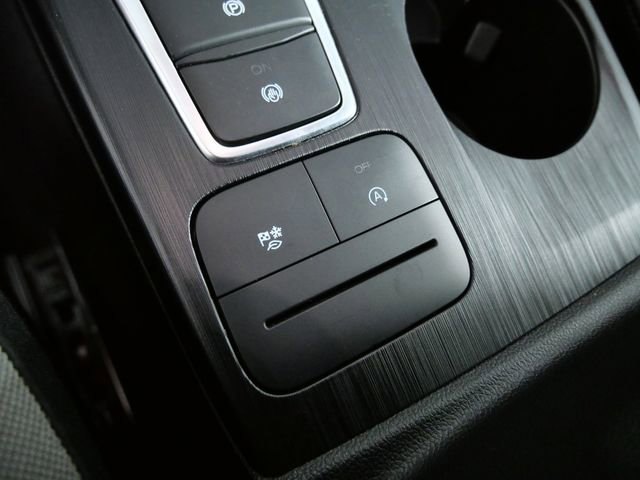 Certified 2022 Ford Escape SE FWD image 26