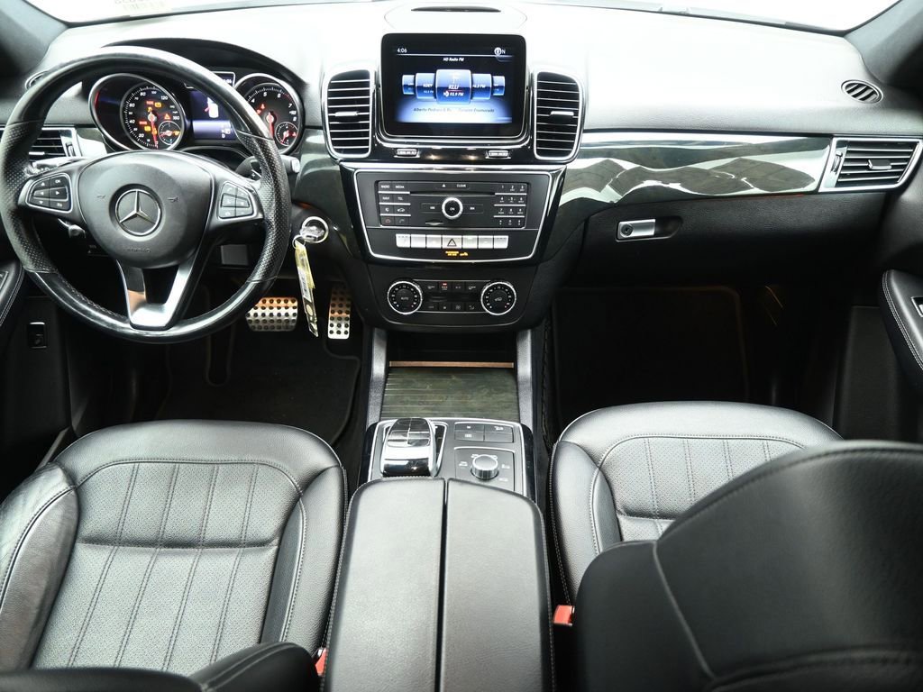 Used 2019 Mercedes-Benz GLE 400 4MATIC image 23