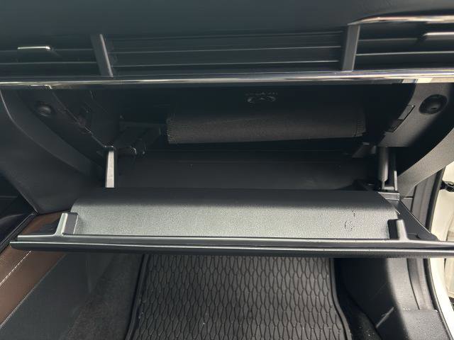 Used 2023 MAZDA CX-30 AWD 2.5 S w/ Premium Package image 32