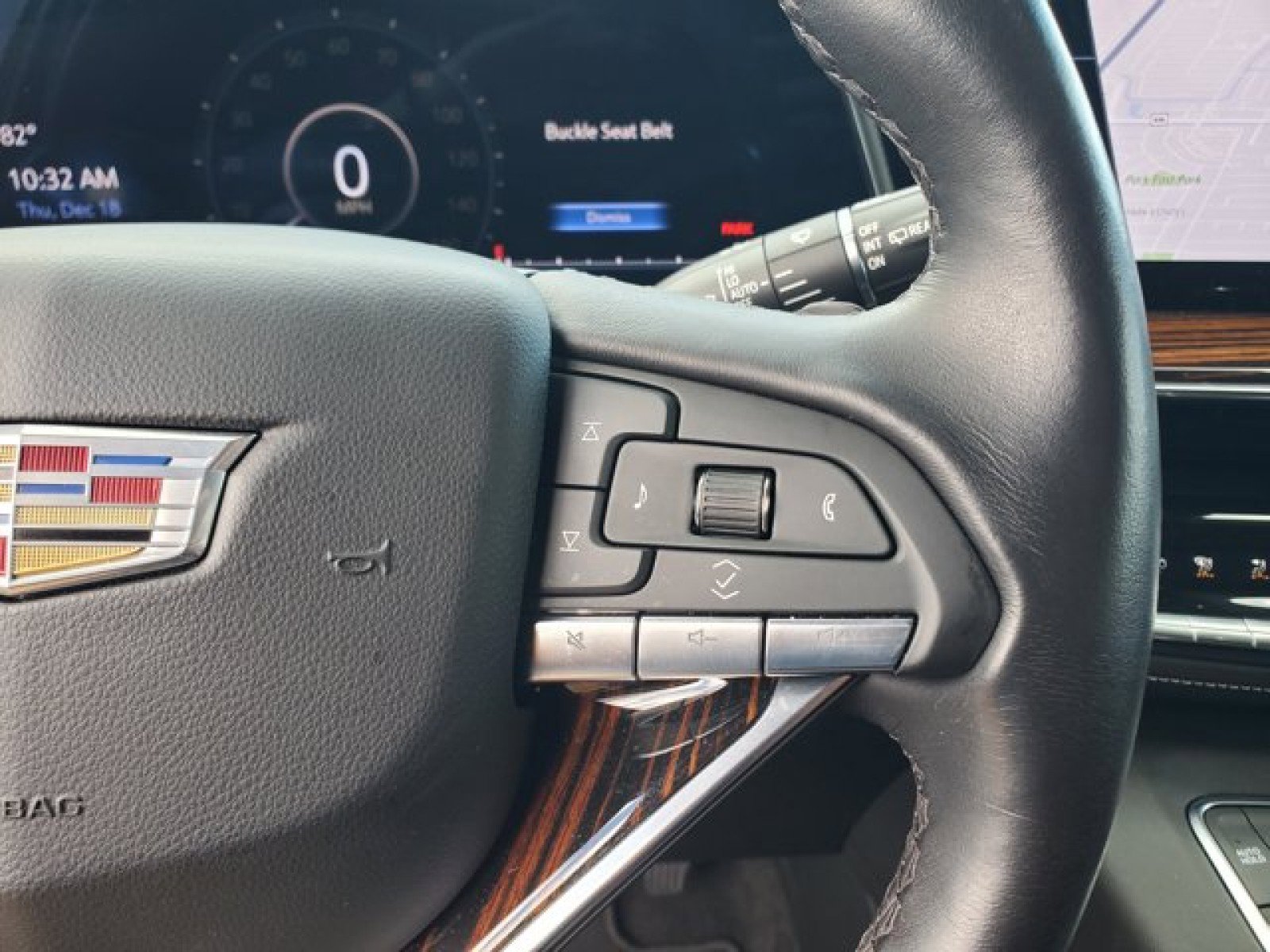 Used 2022 Cadillac Escalade Luxury image 19