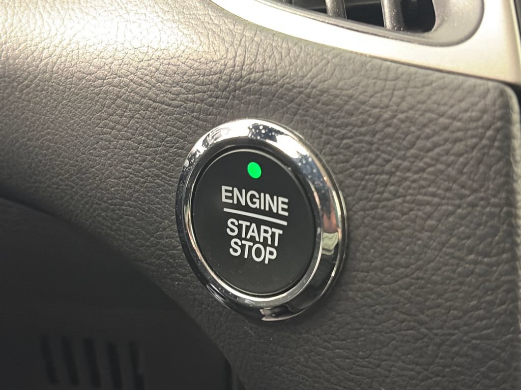 Certified 2024 Ford Edge SEL AWD/4WD image 23