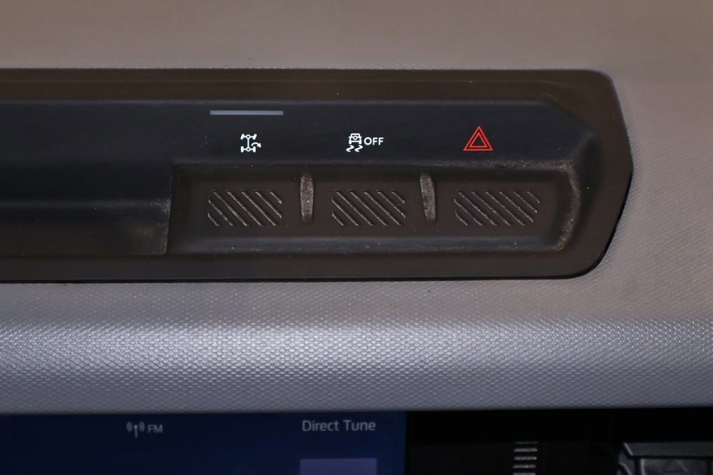 Certified 2022 Ford Bronco Base image 32