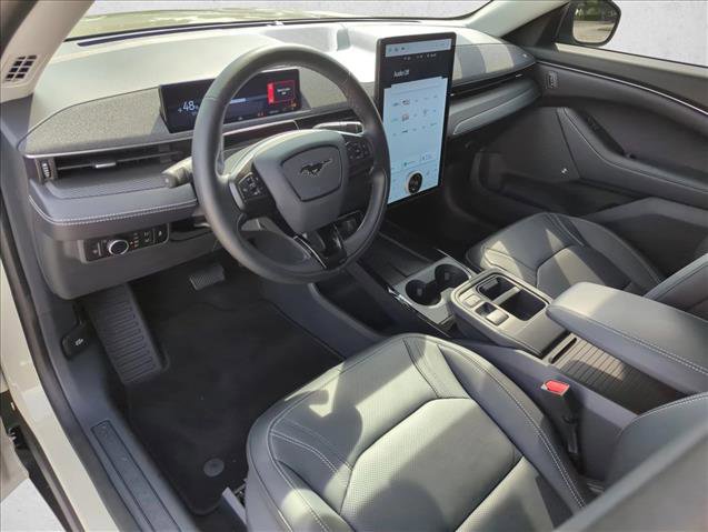 Certified 2025 Ford Mustang Mach-E Premium RWD image 8