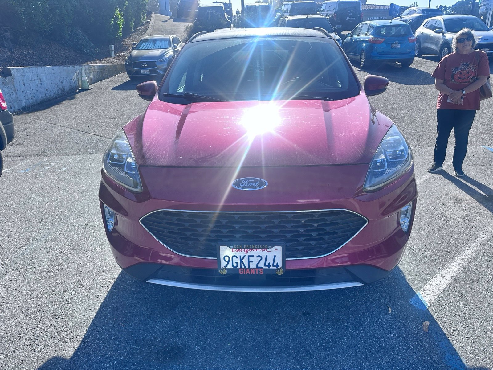 Certified 2020 Ford Escape Titanium AWD/4WD image 3