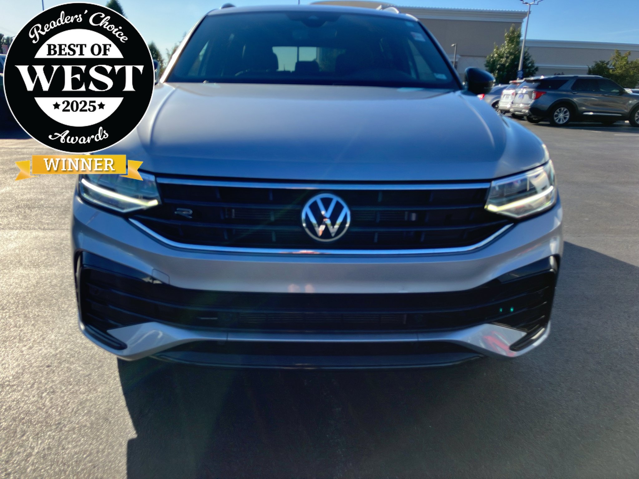 Used 2023 Volkswagen Tiguan SE R-Line