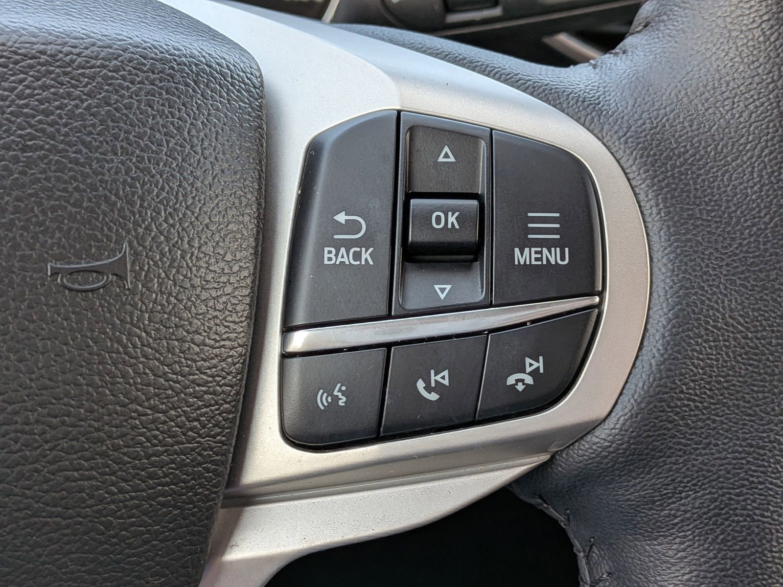 Certified 2023 Ford Explorer Limited w/ Equipment Group 301A image 32