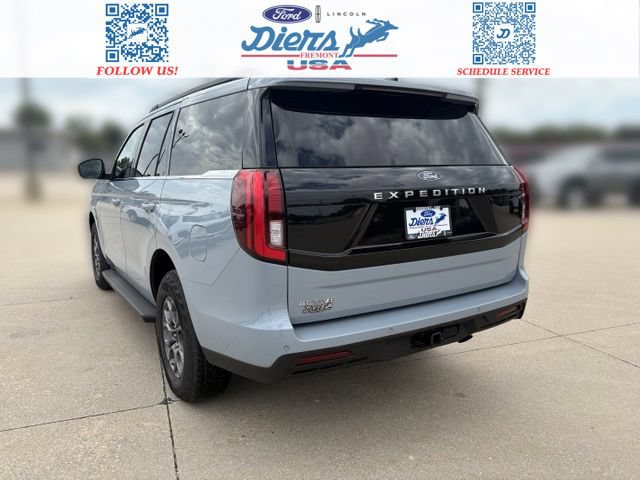 Certified 2025 Ford Expedition Active AWD/4WD image 3