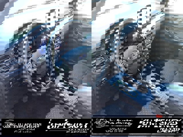 Certified 2025 Ford Escape Active w/ Cold Weather Package image 9