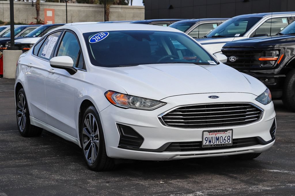 Certified 2020 Ford Fusion SE AWD/4WD image 3