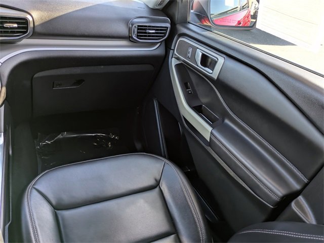 Certified 2023 Ford Explorer XLT w/ Equipment Group 202A image 16