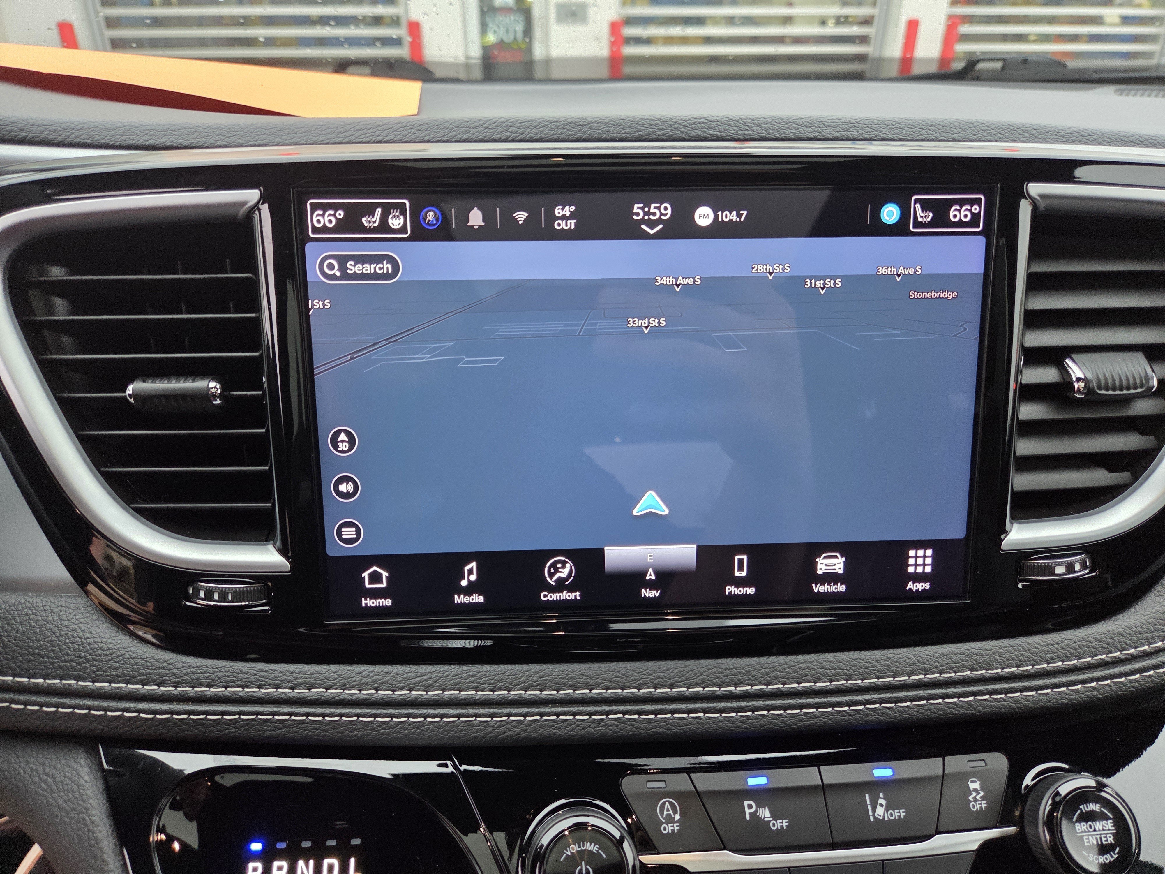 Used 2025 Chrysler Pacifica Limited FWD image 16