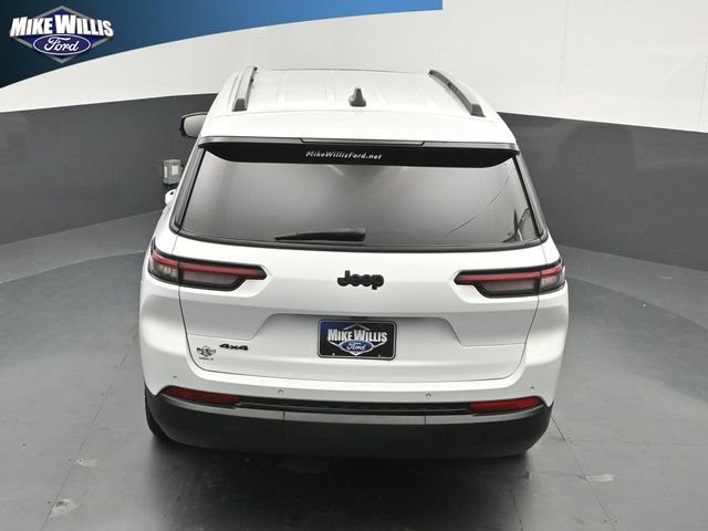 Used 2023 Jeep Grand Cherokee L Laredo AWD/4WD image 14