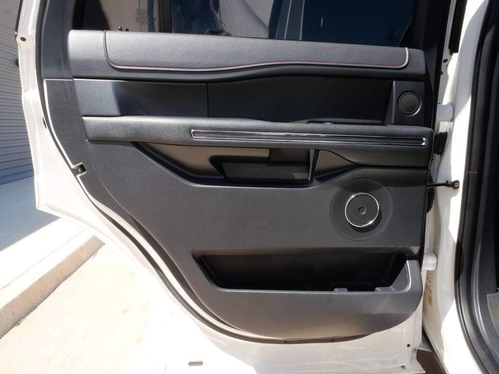 Certified 2022 Ford Expedition Limited AWD/4WD image 13