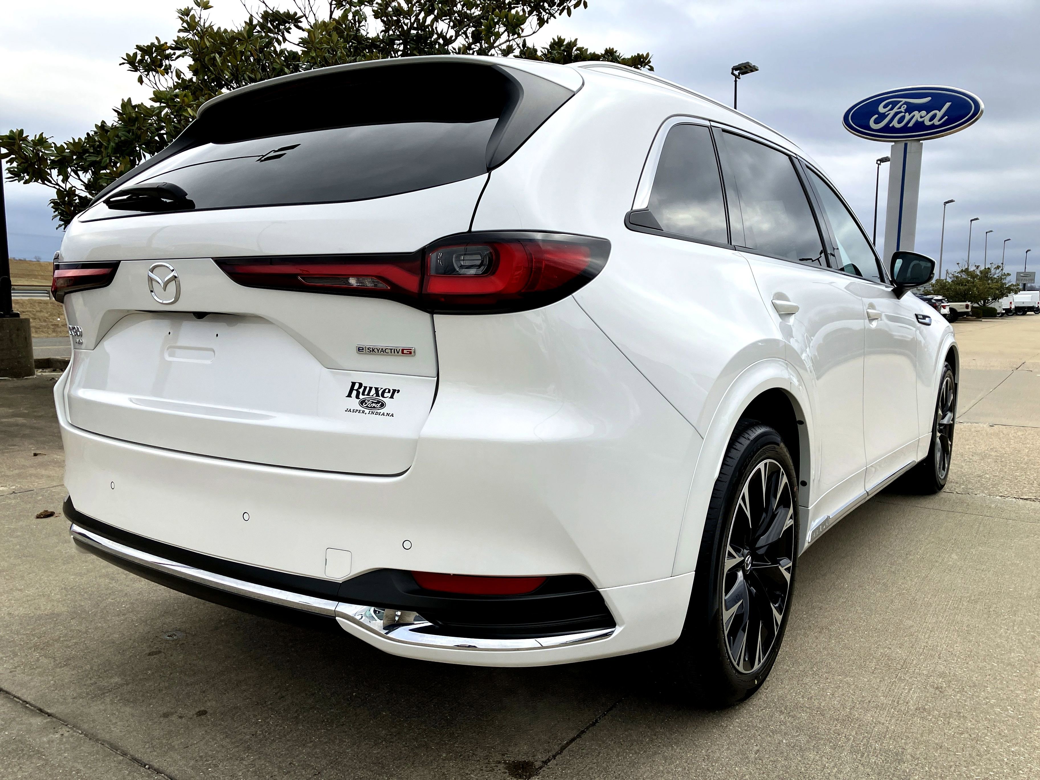 Used 2024 MAZDA CX-90 3.3 Turbo S w/ Premium Package image 6