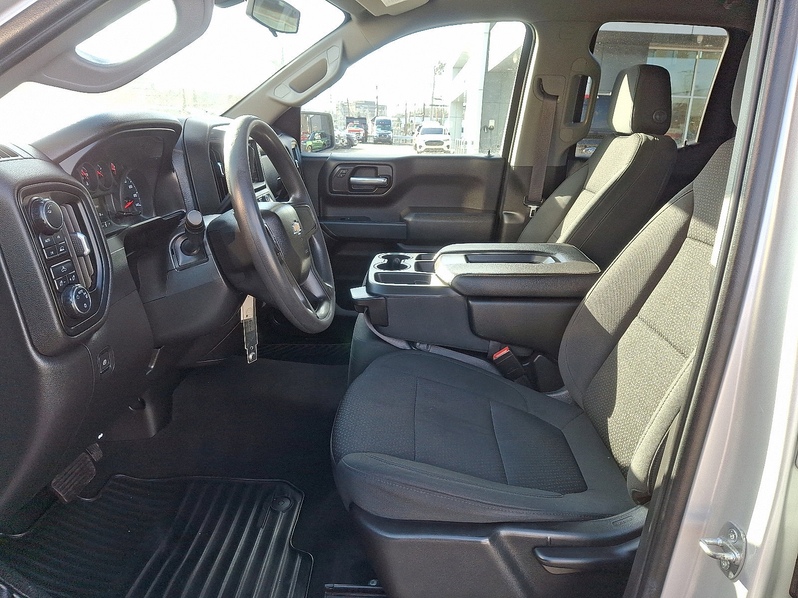 Used 2021 Chevrolet Silverado 1500 Custom image 13