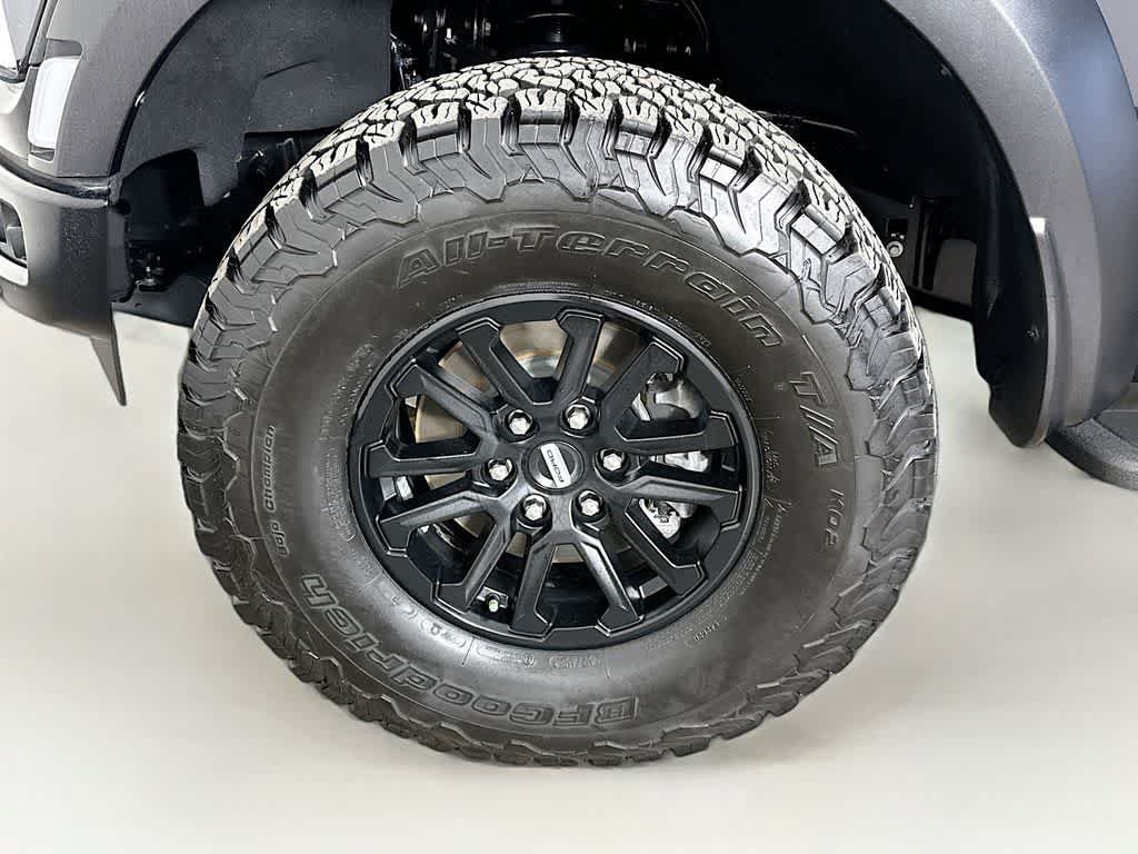 Certified 2024 Ford F150 Raptor AWD/4WD image 8