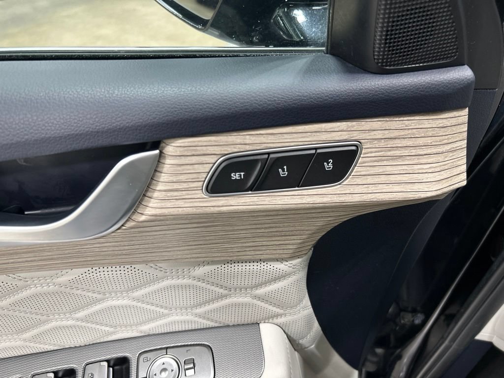 Used 2022 Hyundai Palisade Calligraphy AWD/4WD image 16